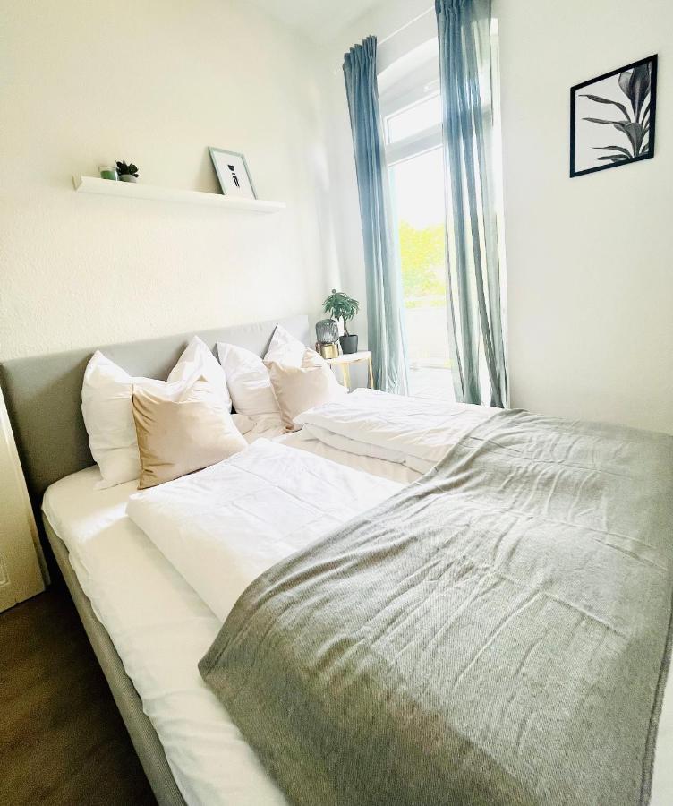 Renoviertes Apartment In Zentraler Lage - Wlan, Smart-Tv, Kueche, Balkon Und Queensize-Bett Fuer 4 Gaeste Erfurt Exterior foto